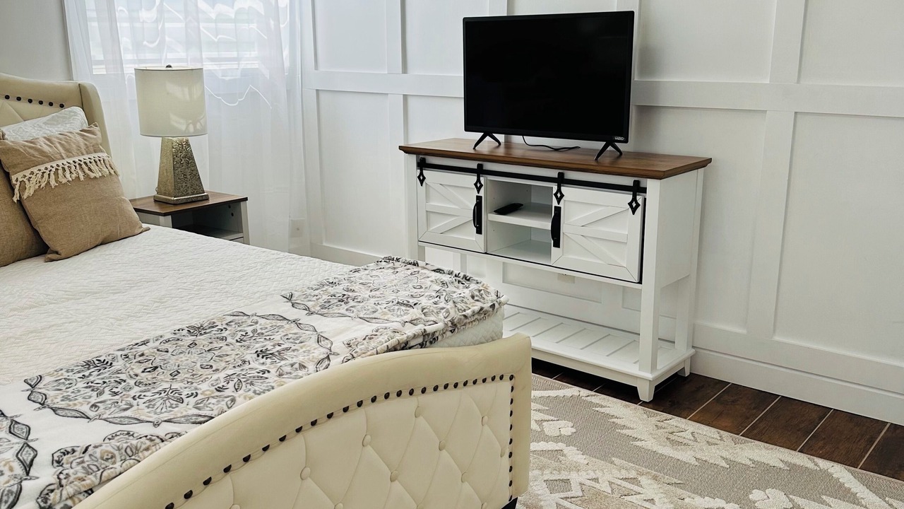 Photo of Bedroom in Pretty Bayou