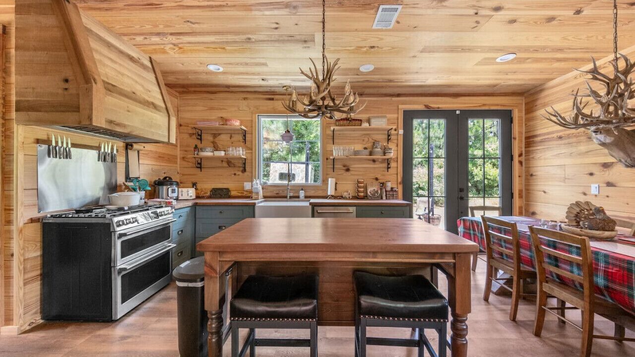 Photo of Kitchen in Irwinville