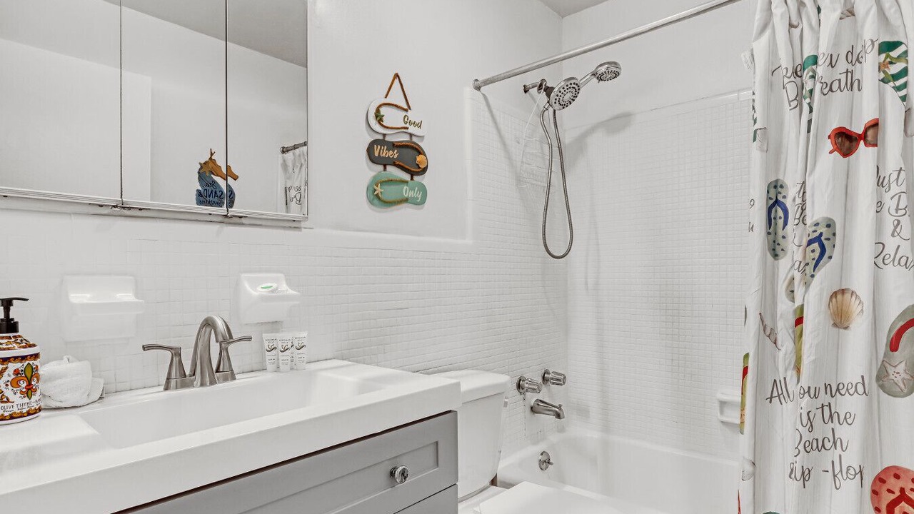 Photo of Bathroom in Cocoa Beach