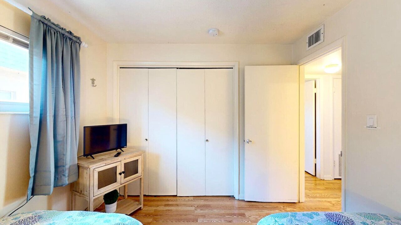 Photo of Bedroom in Cocoa Beach