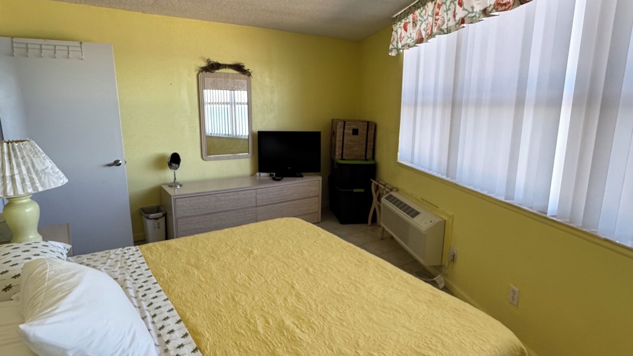 Photo of Bedroom in Lenox Park