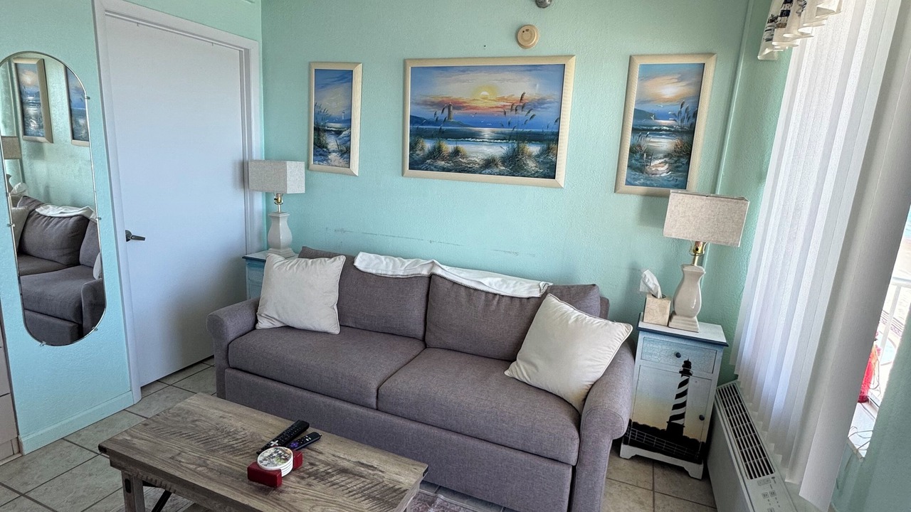 Photo of Livingroom in Lenox Park