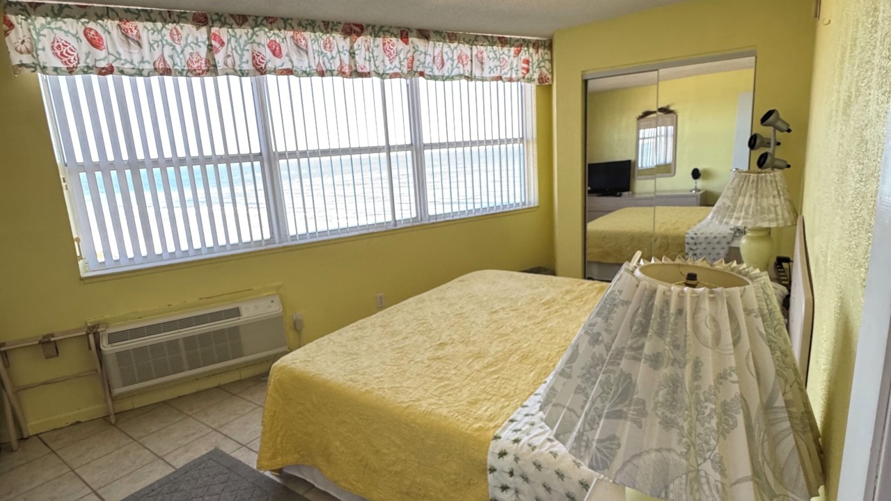 Photo of Bedroom in Lenox Park
