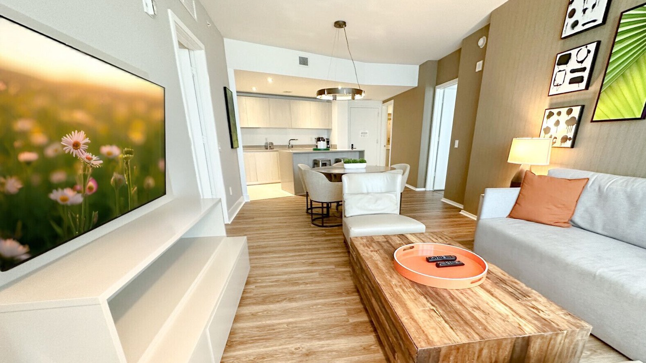 Photo of Livingroom in Hollywood South Central Beach