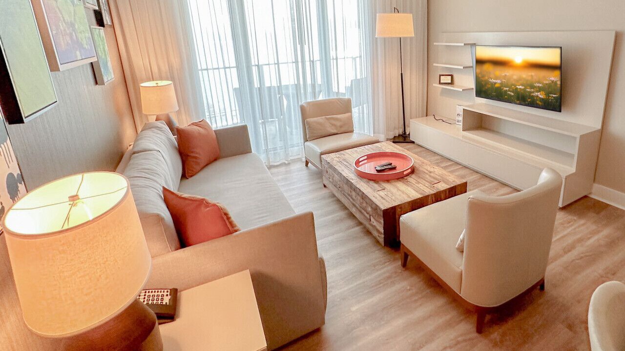 Photo of Livingroom in Hollywood South Central Beach