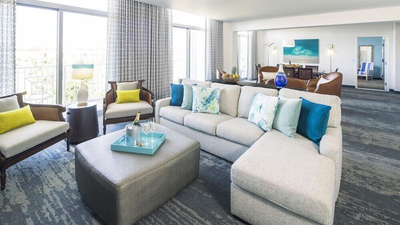 Photo of Livingroom in Florida Center