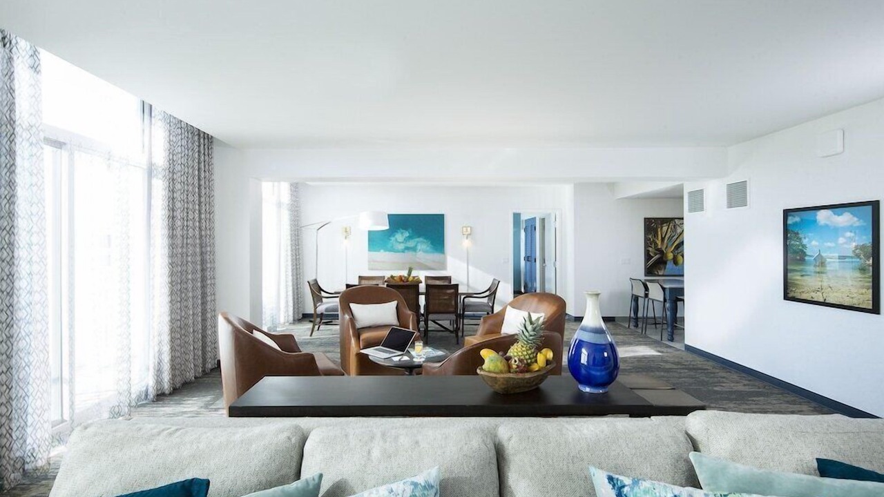Photo of Livingroom in Florida Center