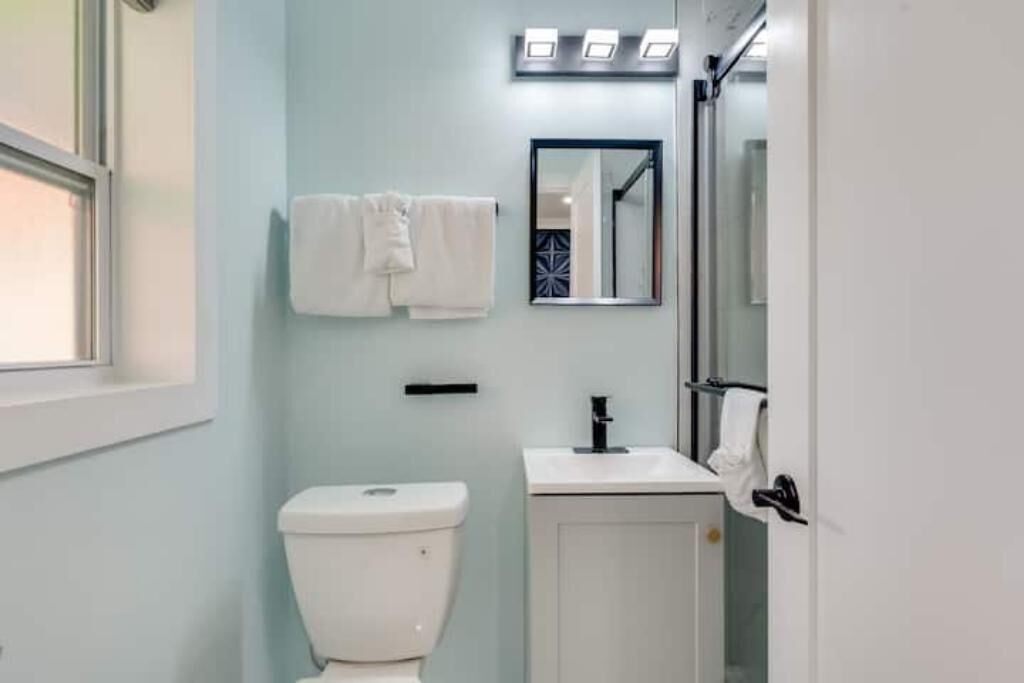 Photo of Bathroom in Bahama Beach