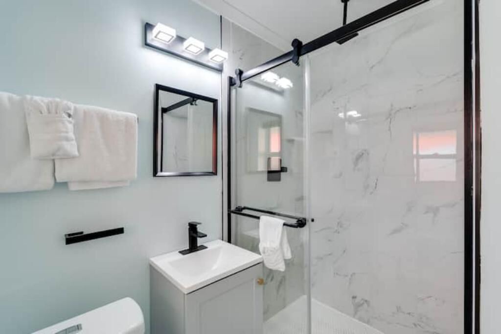 Photo of Bathroom in Bahama Beach
