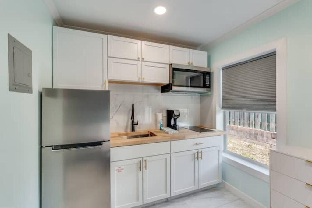 Photo of Kitchen in Bahama Beach