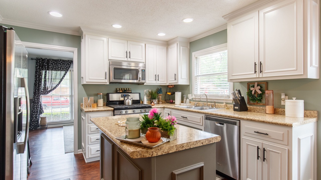 Photo of Kitchen in Valdosta