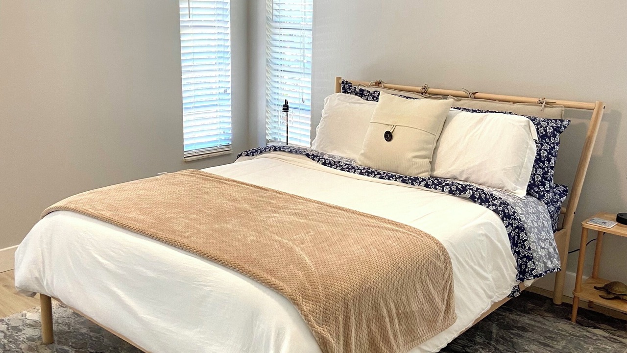 Photo of Bedroom in Longboat Key