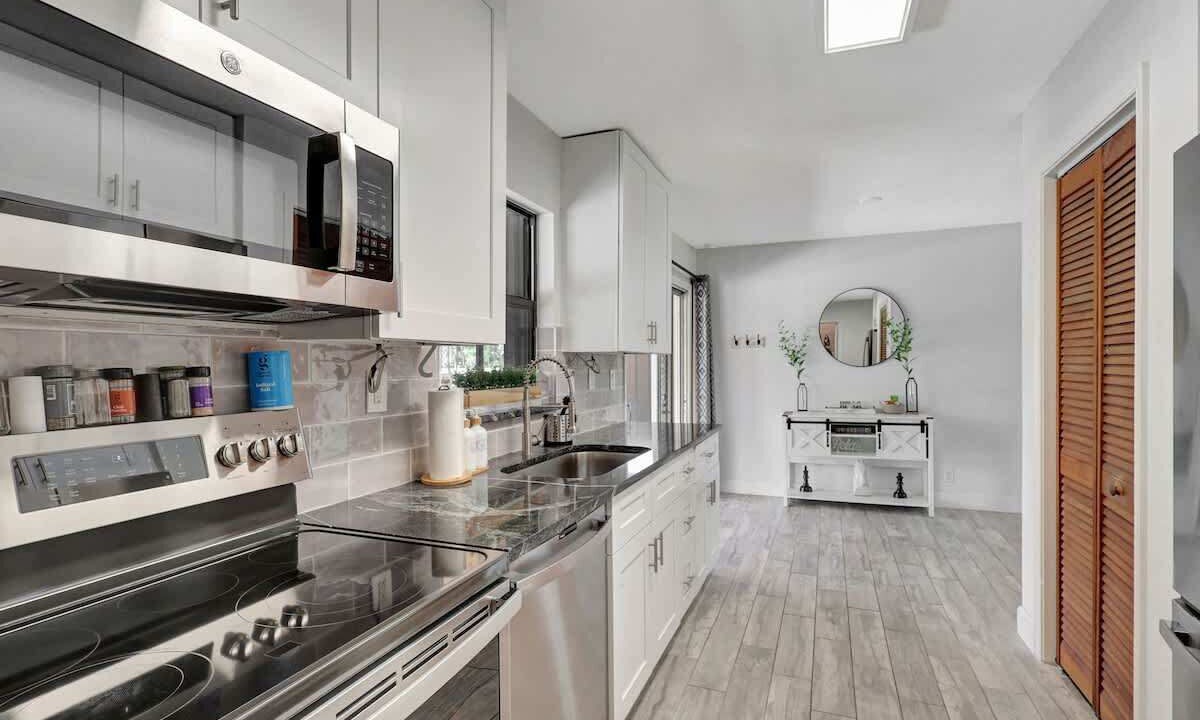 Photo of Kitchen in Lake Worth