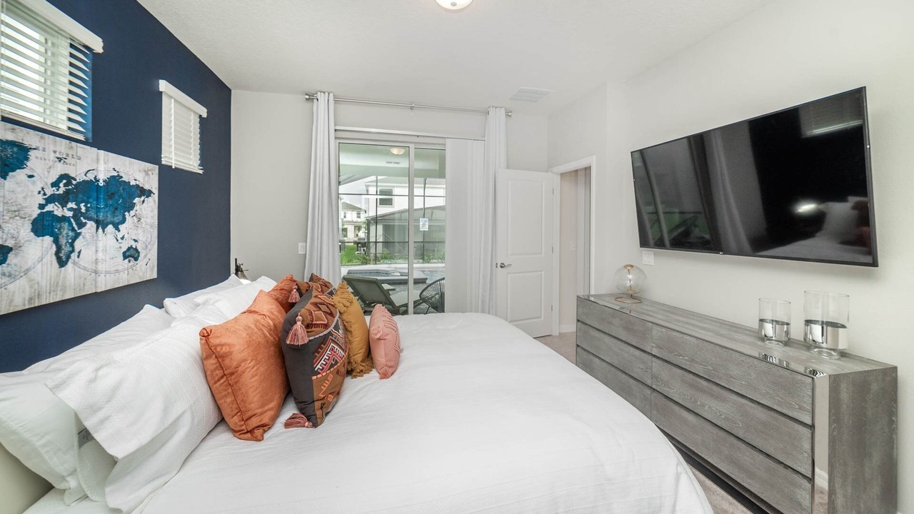 Photo of Bedroom in Davenport