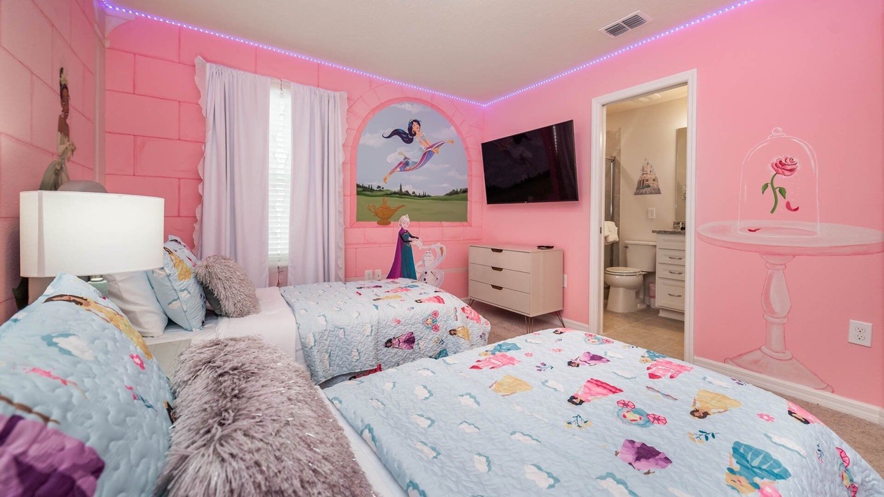 Photo of Bedroom in Davenport