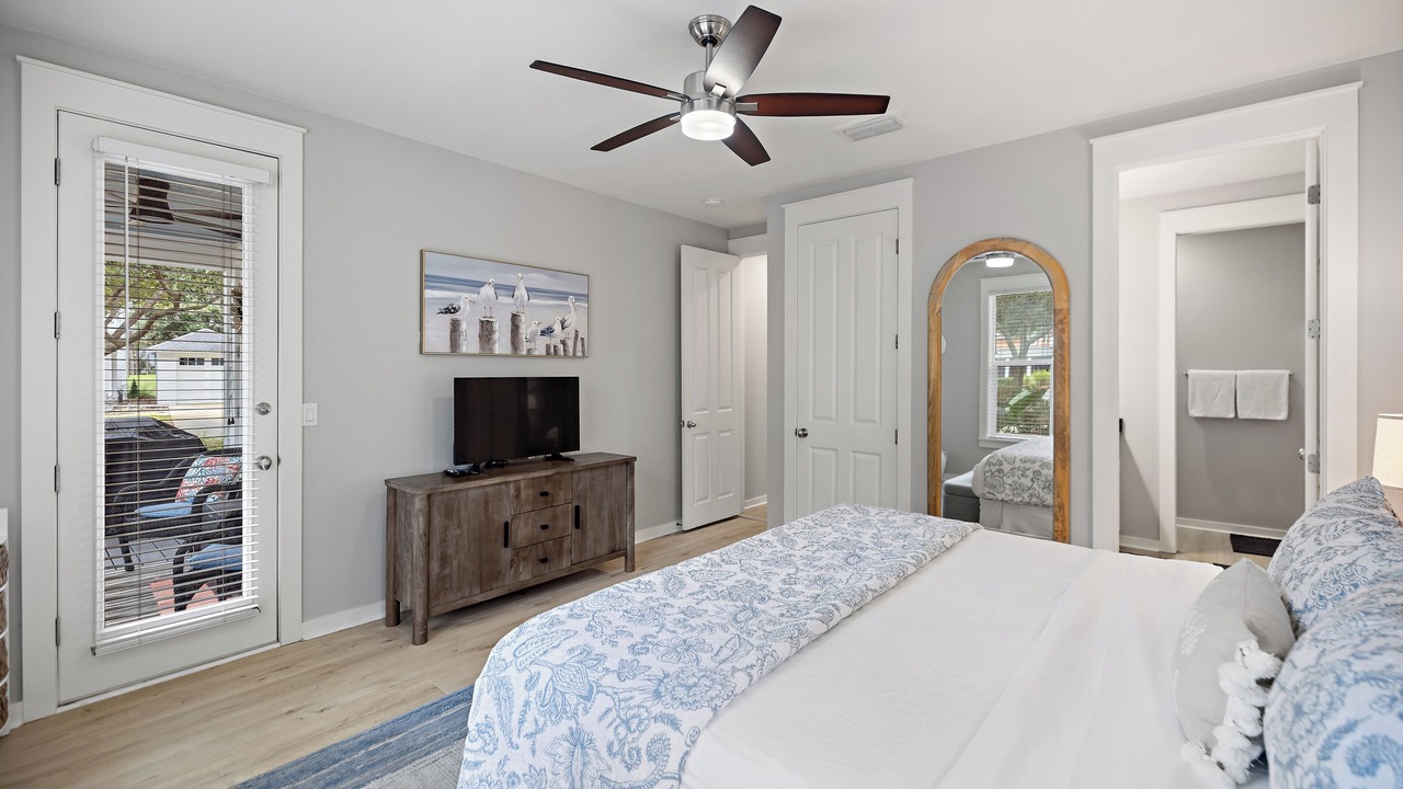 Photo of Bedroom in Laurel Grove