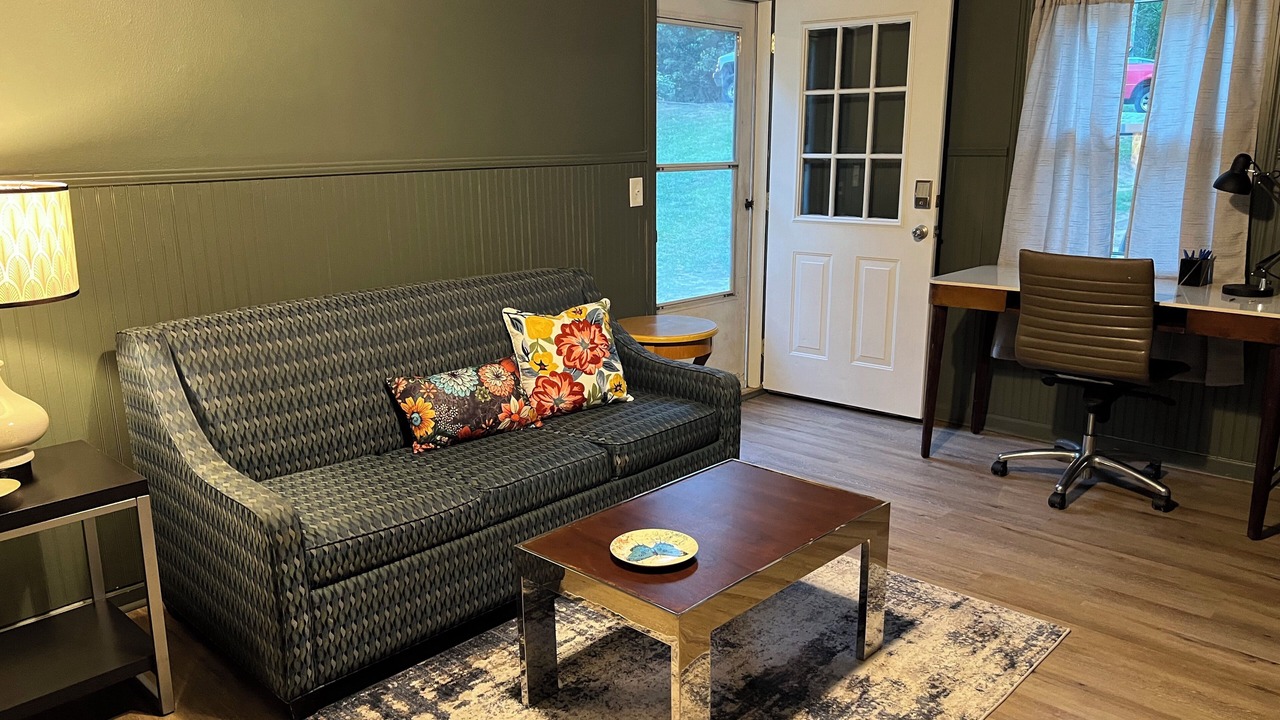 Photo of Livingroom in Warner Robins