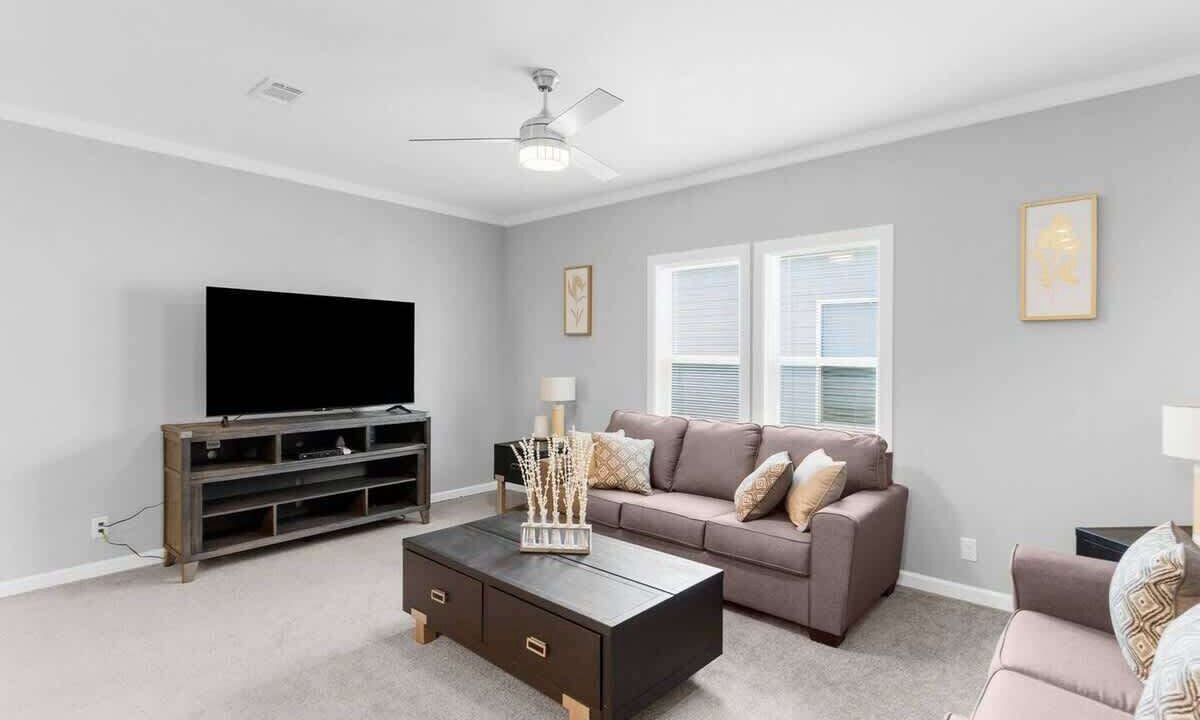 Photo of Livingroom in Dade City