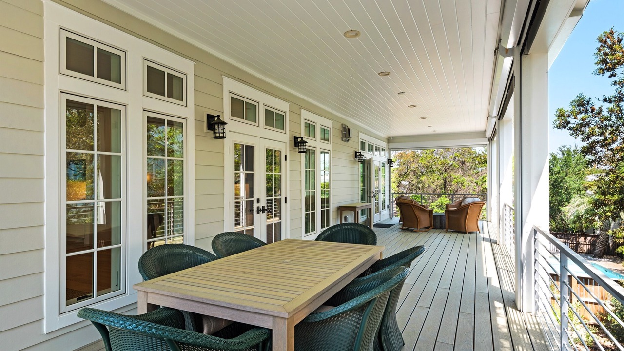Photo of Outdoor in Gulfview Heights