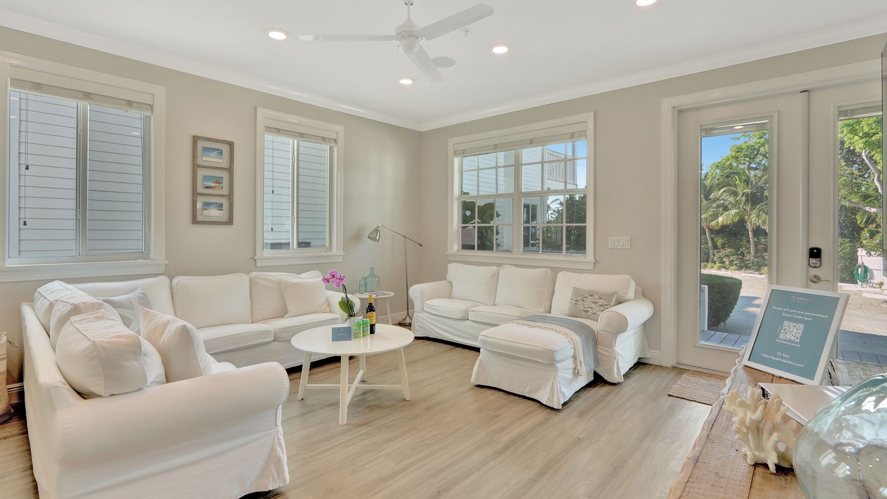Photo of Bedroom in Islamorada
