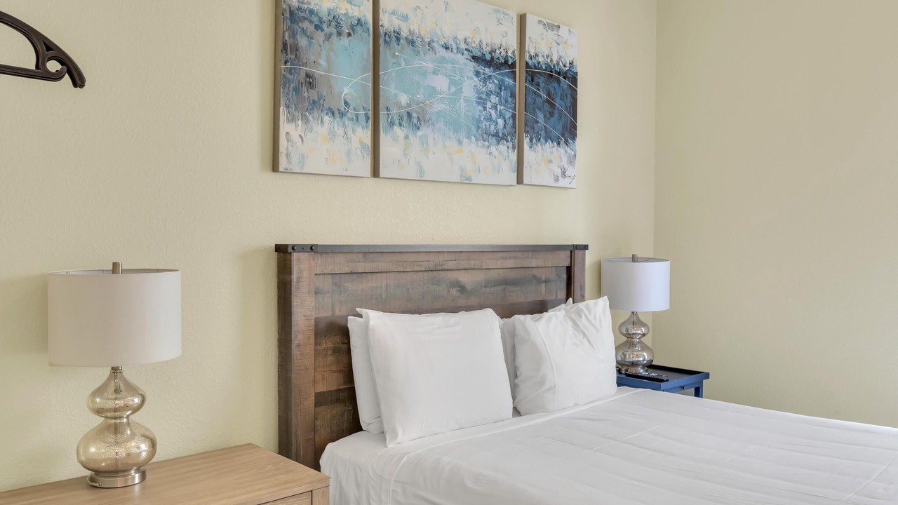 Photo of Bedroom in Villa Lago