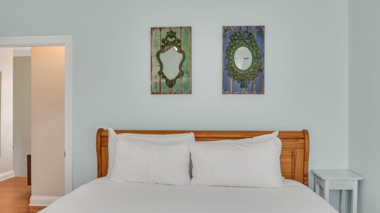 Photo of Bedroom in Villa Lago