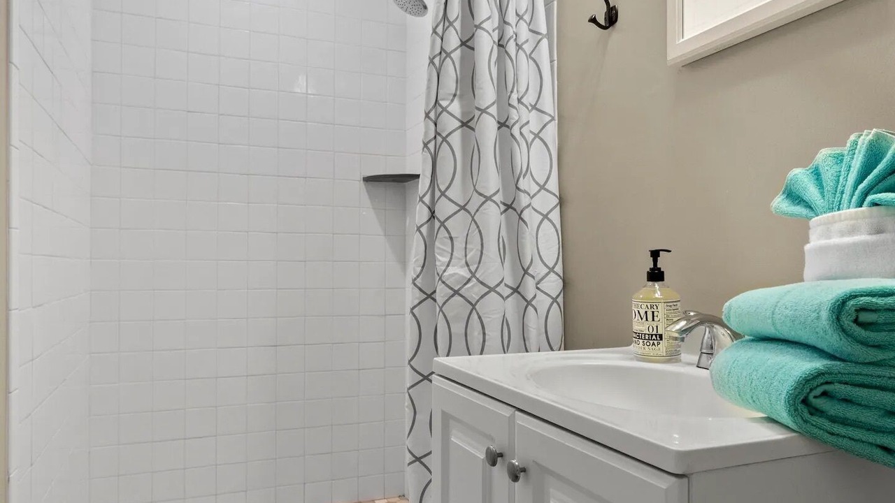 Photo of Bathroom in Ruskin