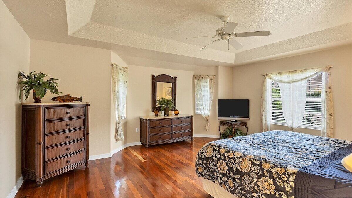 Photo of Bedroom in Englewood East