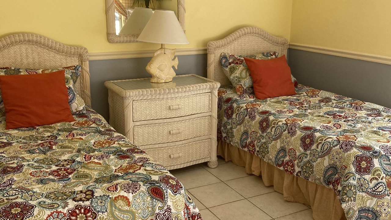 Photo of Bedroom in Englewood East