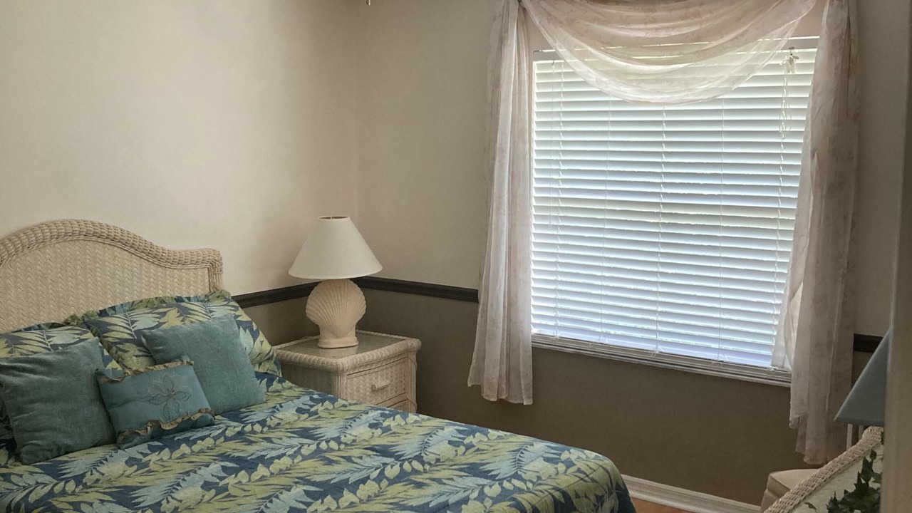 Photo of Bedroom in Englewood East