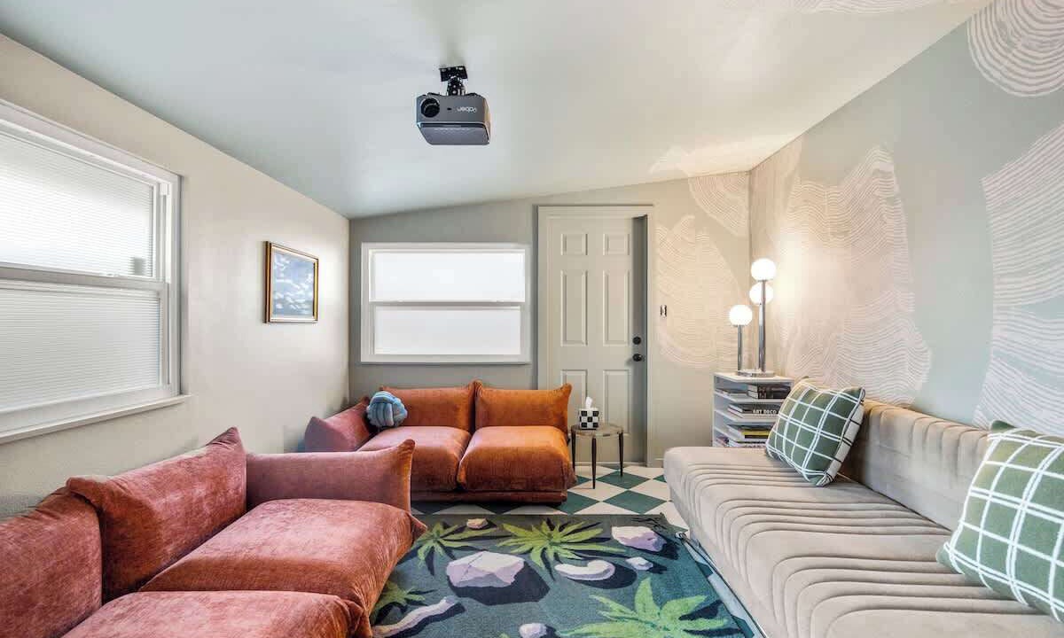 Photo of Livingroom in Whitfield