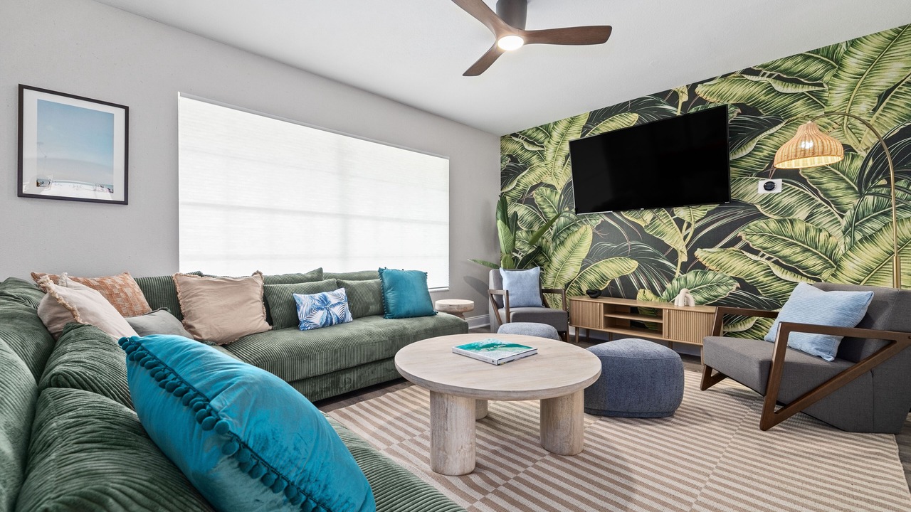Photo of Livingroom in Town N County Park