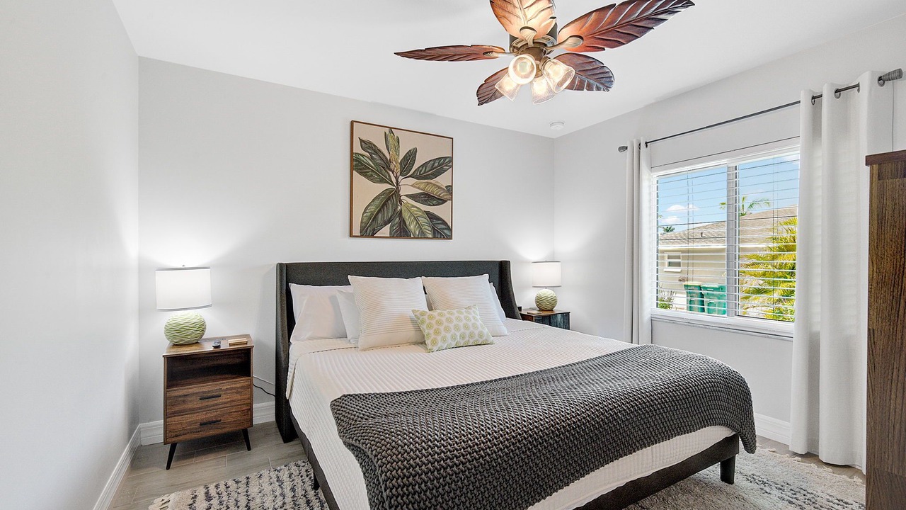 Photo of Bedroom in Englewood East