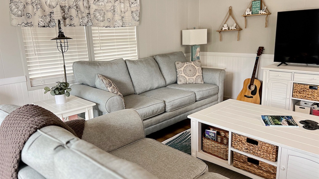 Photo of Livingroom in Weeki Wachee Gardens