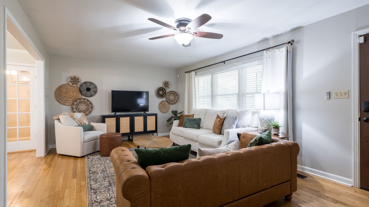 Photo of Livingroom in Valdosta