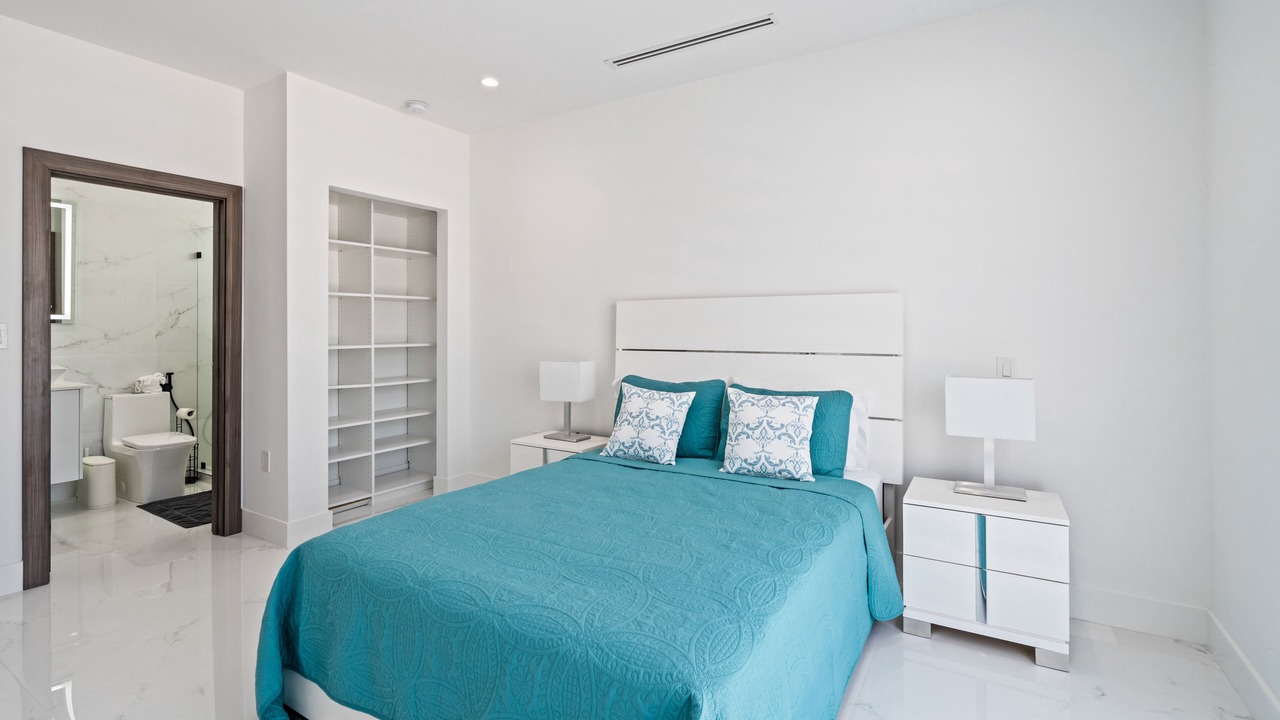 Photo of Bedroom in Marathon