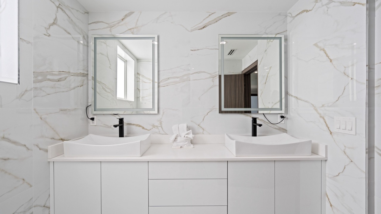 Photo of Bathroom in Marathon