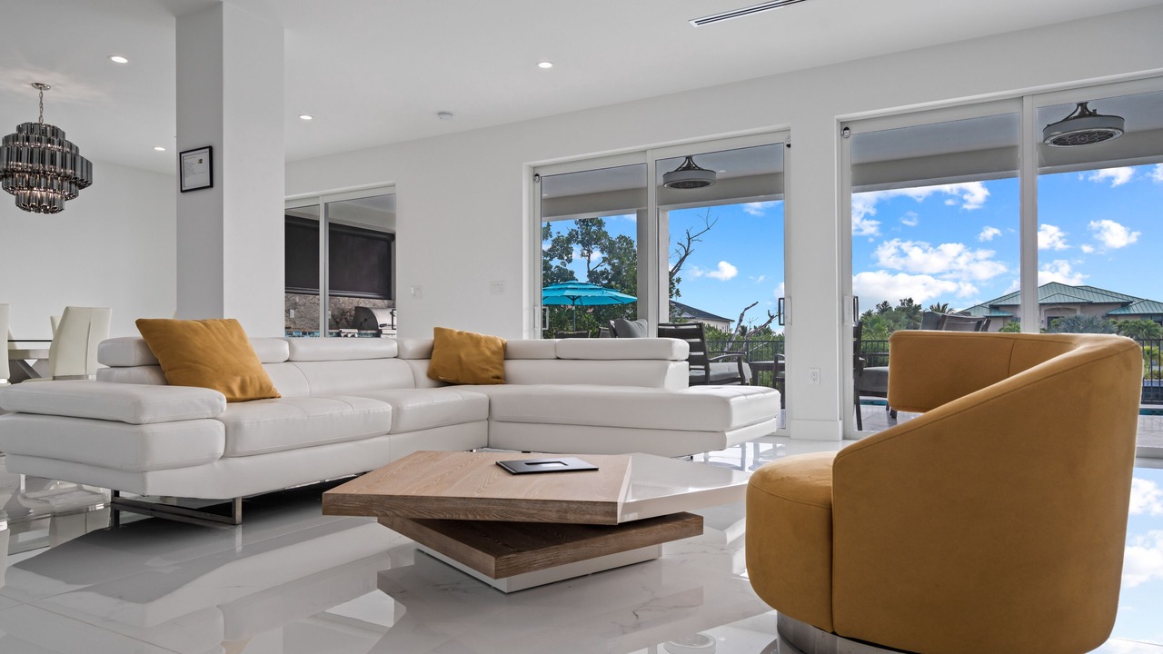 Photo of Livingroom in Marathon