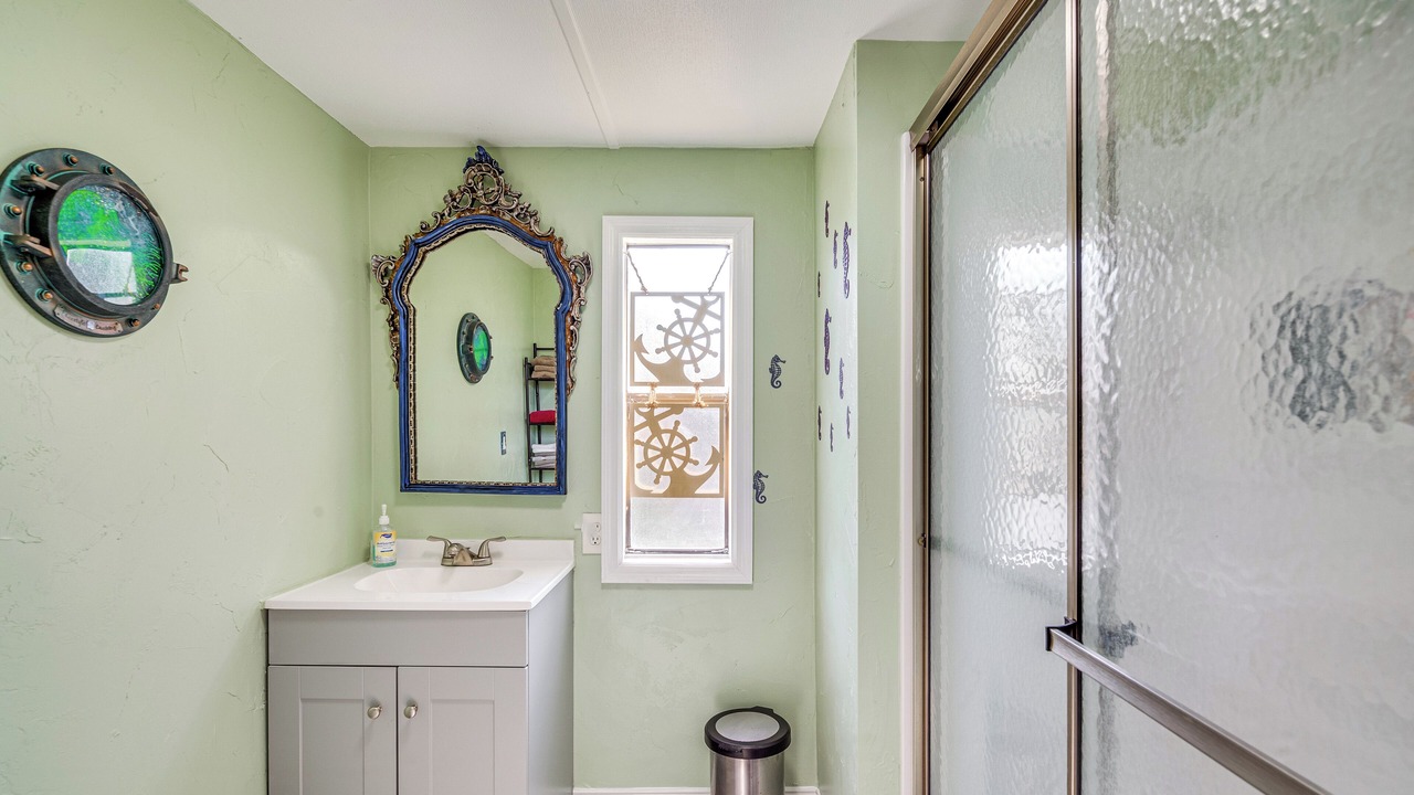 Photo of Bathroom in Vista Del Mar