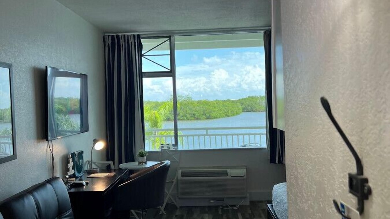 Photo of Livingroom in Ruskin