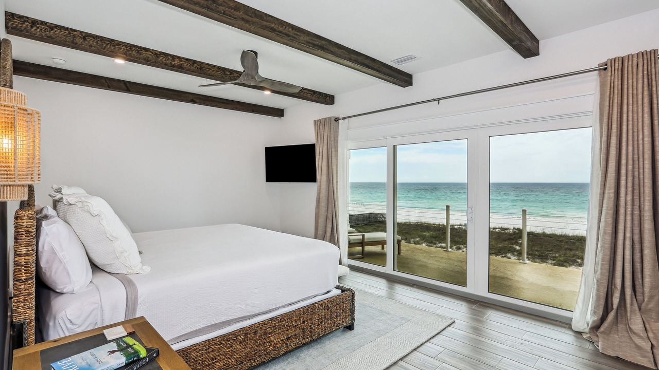 Photo of Bedroom in Navarre Beach