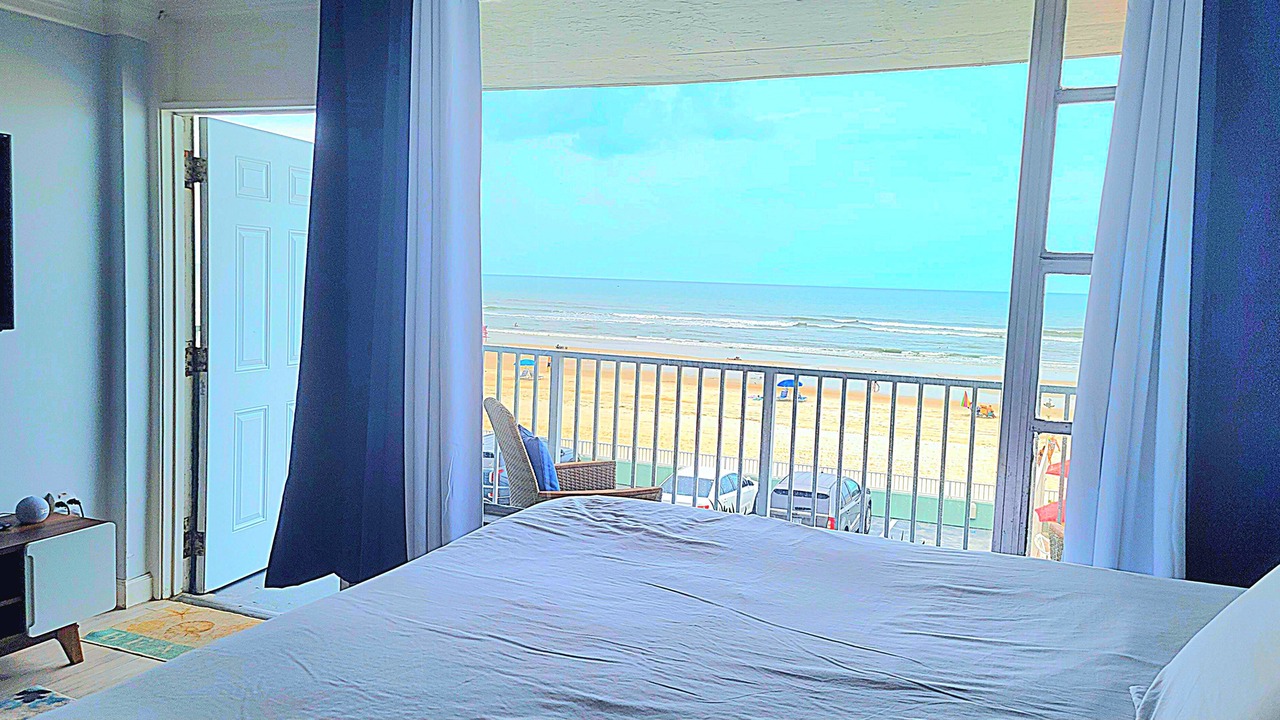Photo of Bedroom in East Daytona
