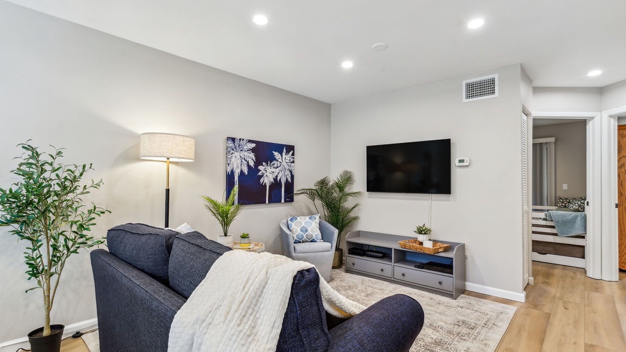 Photo of Livingroom in Fox Chase