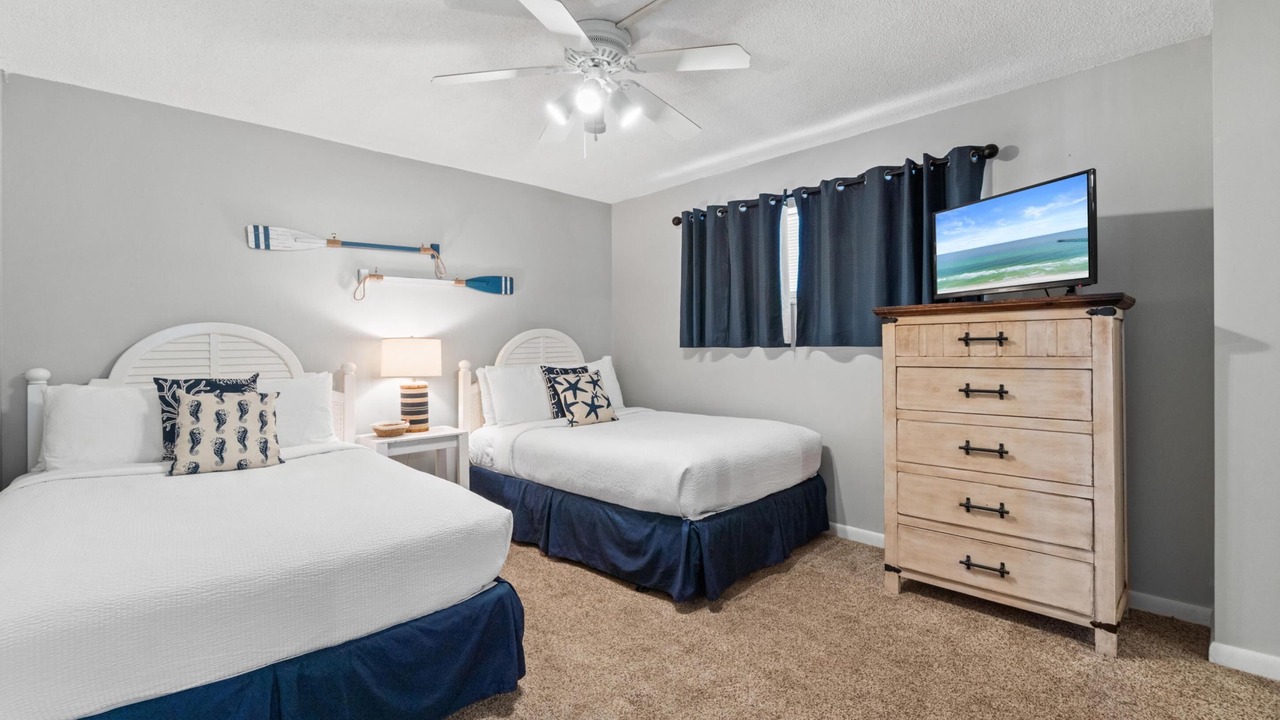 Photo of Bedroom in Biltmore Beach