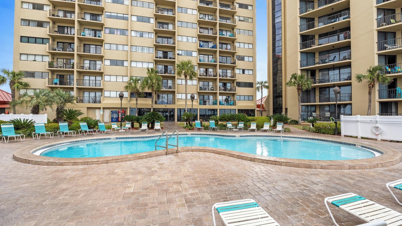 Photo of Outdoor in Biltmore Beach
