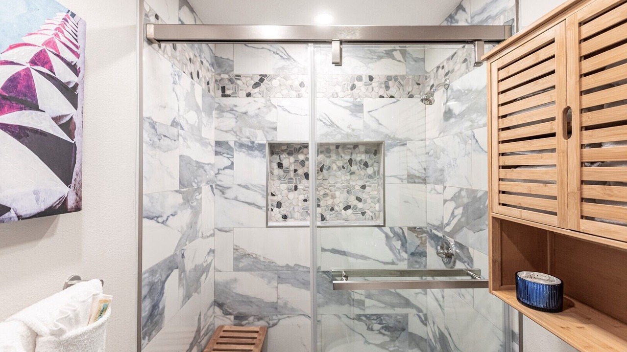 Photo of Bathroom in Aloha Kai