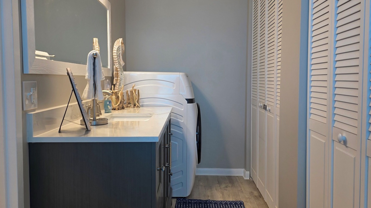 Photo of Bathroom in New Smyrna Beach