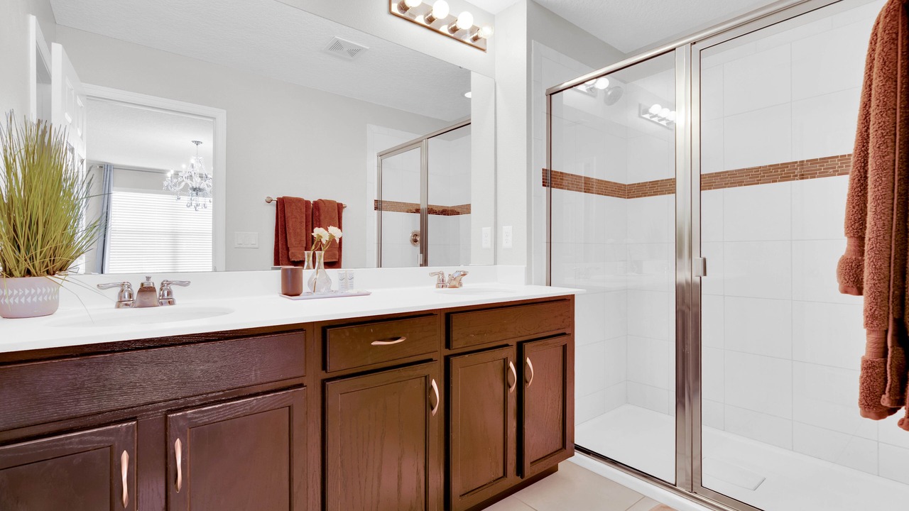 Photo of Bathroom in Four Corners