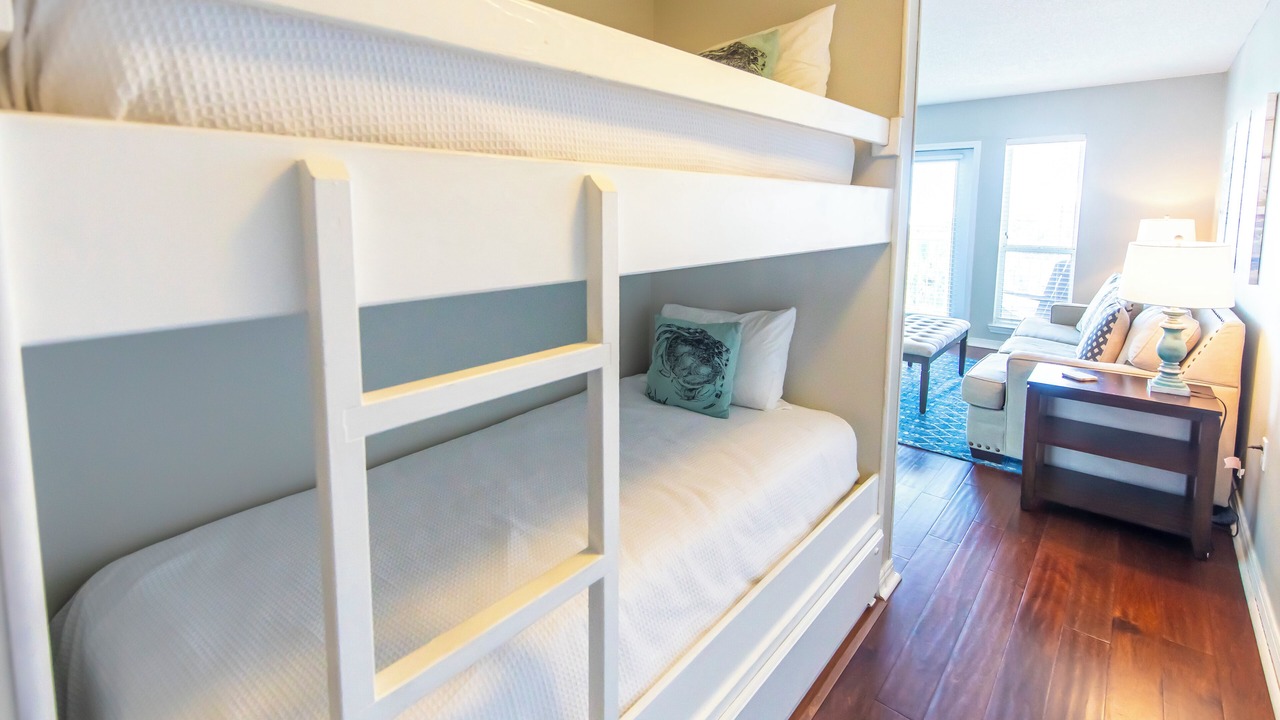 Photo of Bedroom in Gulf Place