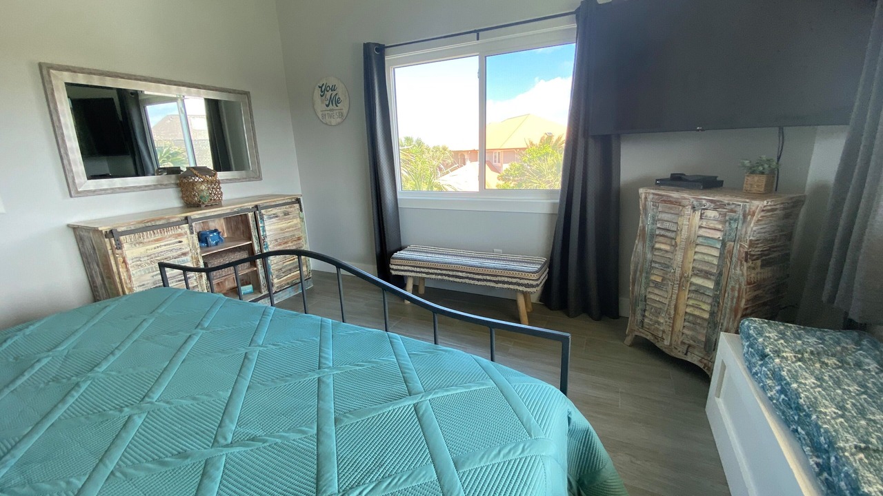 Photo of Bedroom in Crescent Beach